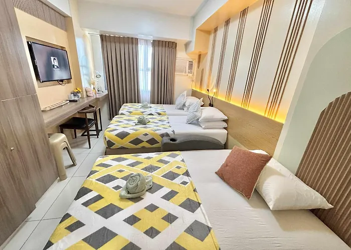 New, Affordable & Sassy Barkada Unit-can Fit 5 Pax
